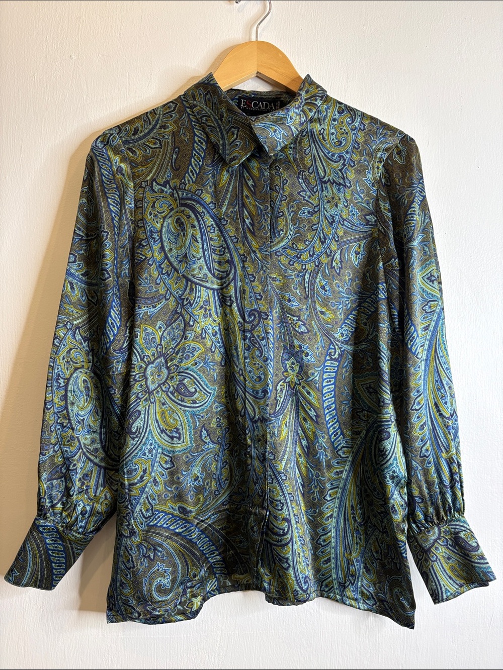 Escada Silk Paisley Button-Up Collar Shirt